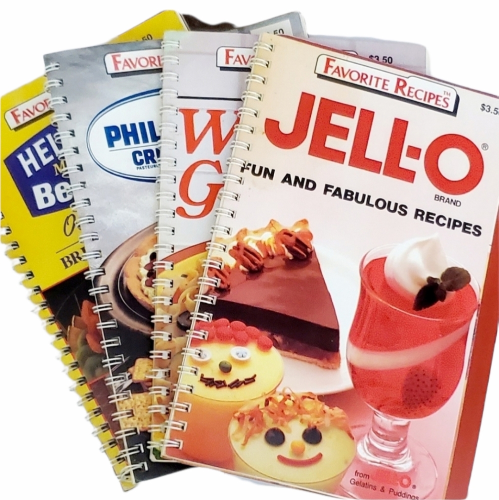 Favorite Recipes Cookbook Set
